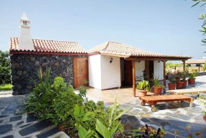 Visit La Palma - Casa Ebenezer y Maranatha