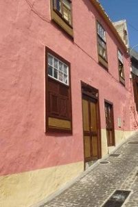 Visit La Palma - Casa Emblemática Santo Domingo